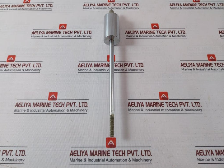 Nakakita Seisakusho 7.10.37 Valve & Valve Stem Assembly