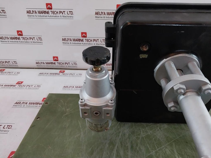 Nakakita Seisakusho Le2-152C Level Controller For Vacuum Condenser B0335 B1009