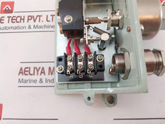 Nakakita Seisakusho Ns-9-3 Pressure Switch 5A