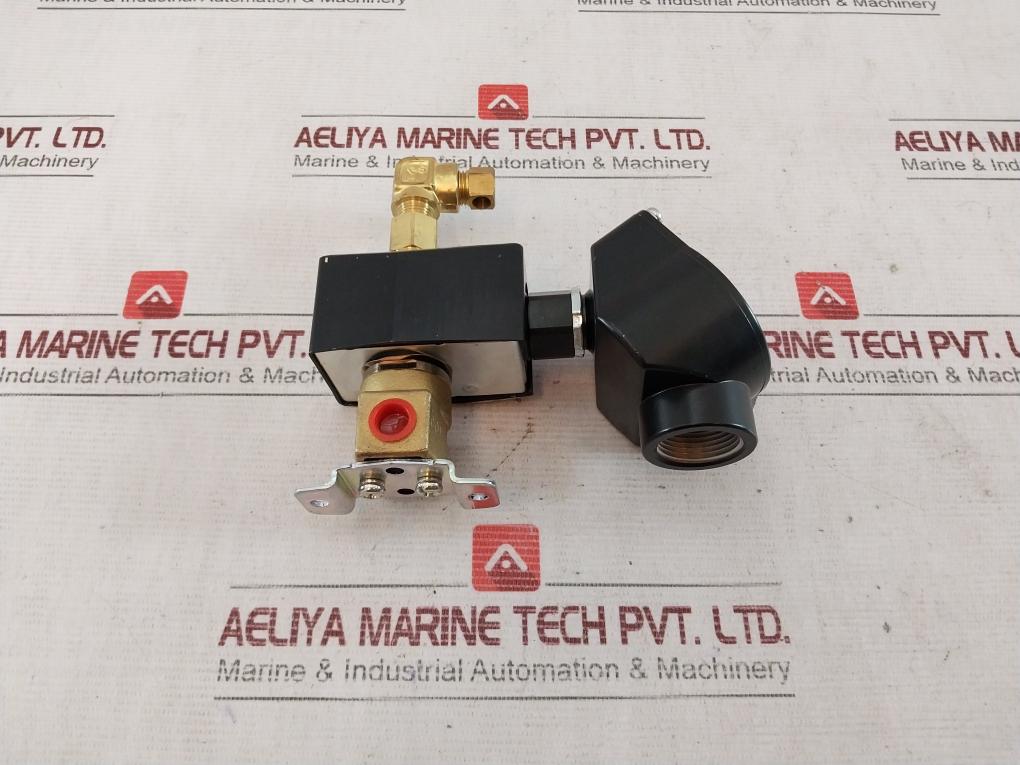 Nakakita Seisakusho Ns648 002B 3 Way Solenoid Valve Ac200V 50/60Hz M2015