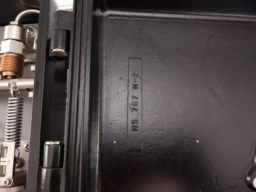 Nakakita Seisakusho NS 736-P-D Pressure Converter