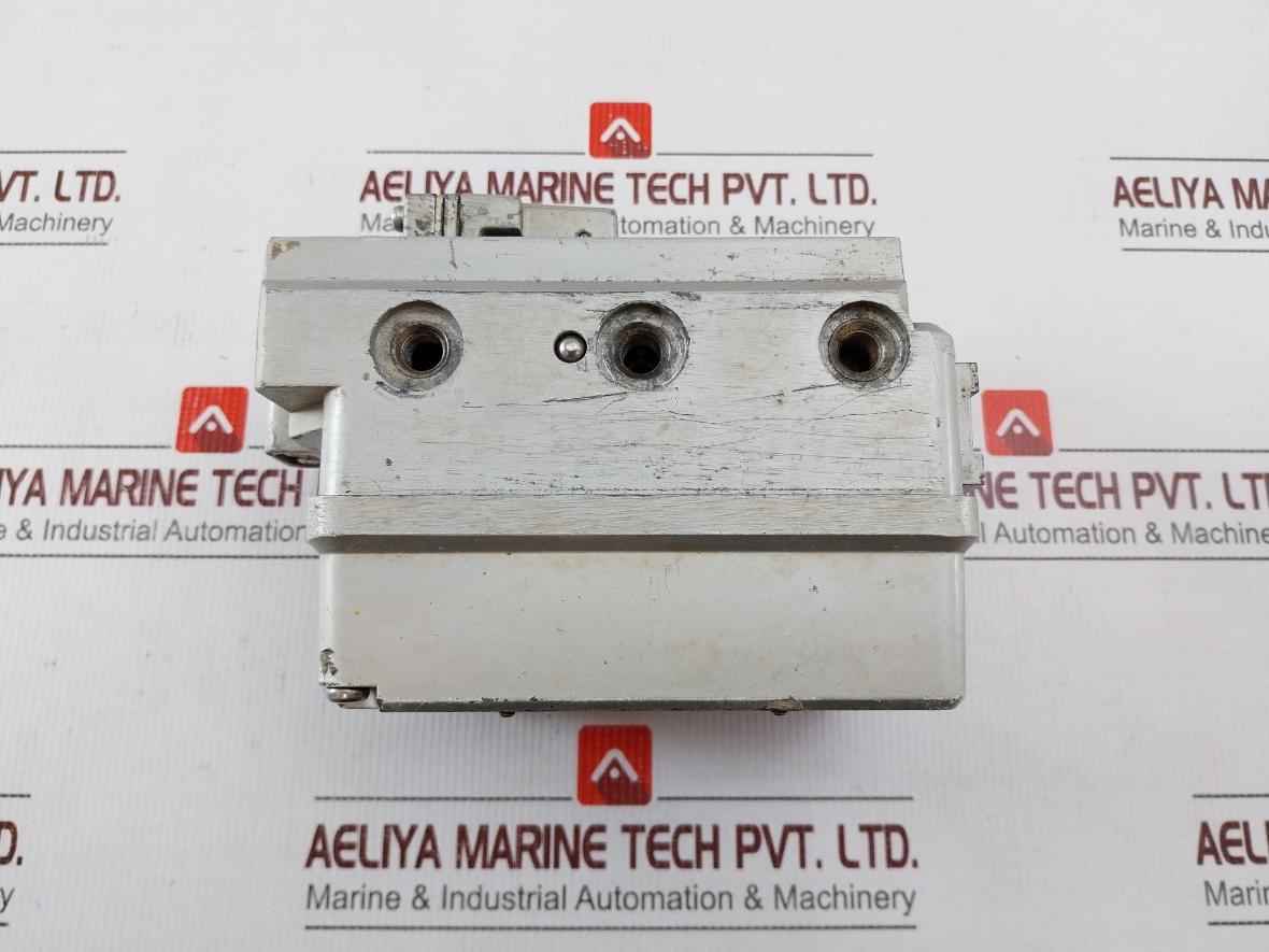 Nakakita Seisakusho Ns737S-d Pneumatic Positioner 0.2-1.0 Kgf/Cm2 B1230