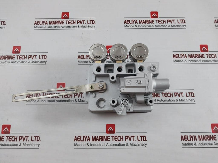 Nakakita Seisakusho Pneumatic Positioner Ns737S-d 0-200 Kpa
