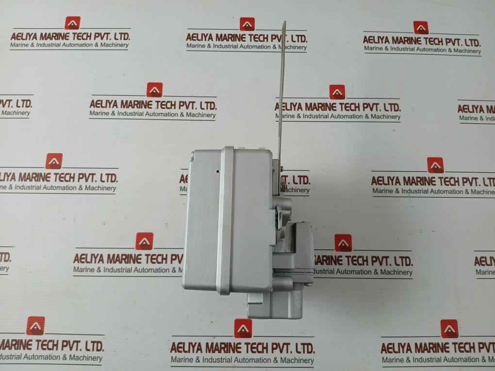 Nakakita Seisakusho Pneumatic Positioner Part No.Ns737S-d