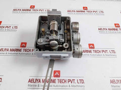 Nakakita Seisakusho Positioner 0.2-1.0 Kgf/Cm2 Part No: Ns737S-d