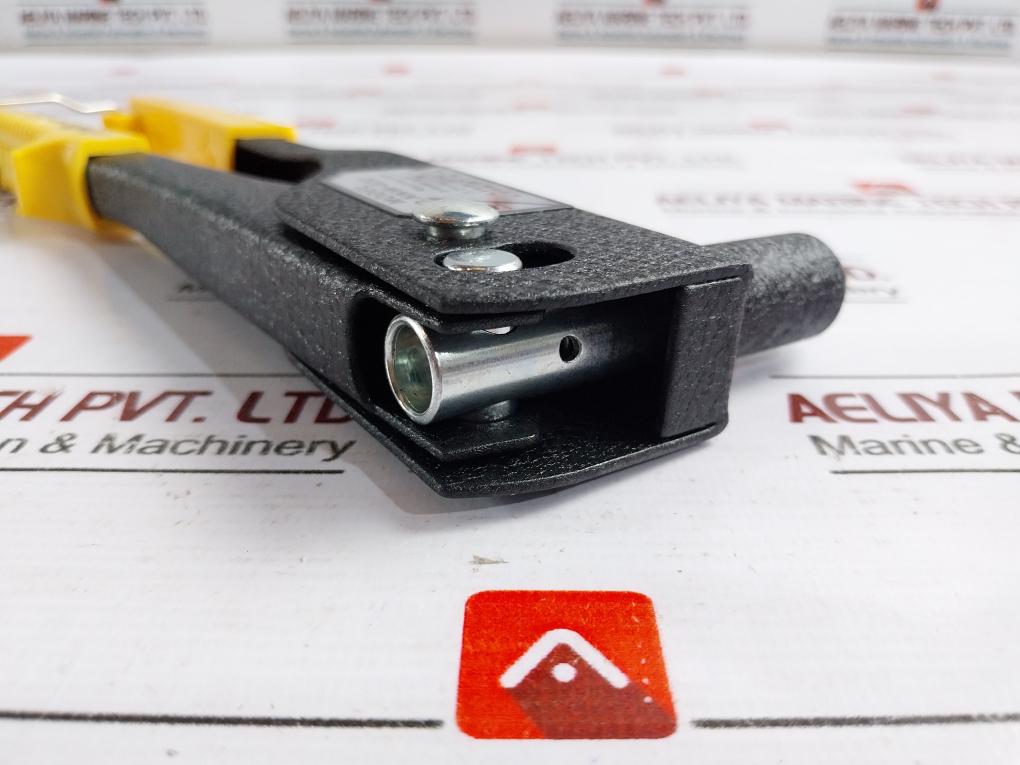 Naniwa Nnw-822 Hand Riveter 4 934560 001824 2.4-4.8mm