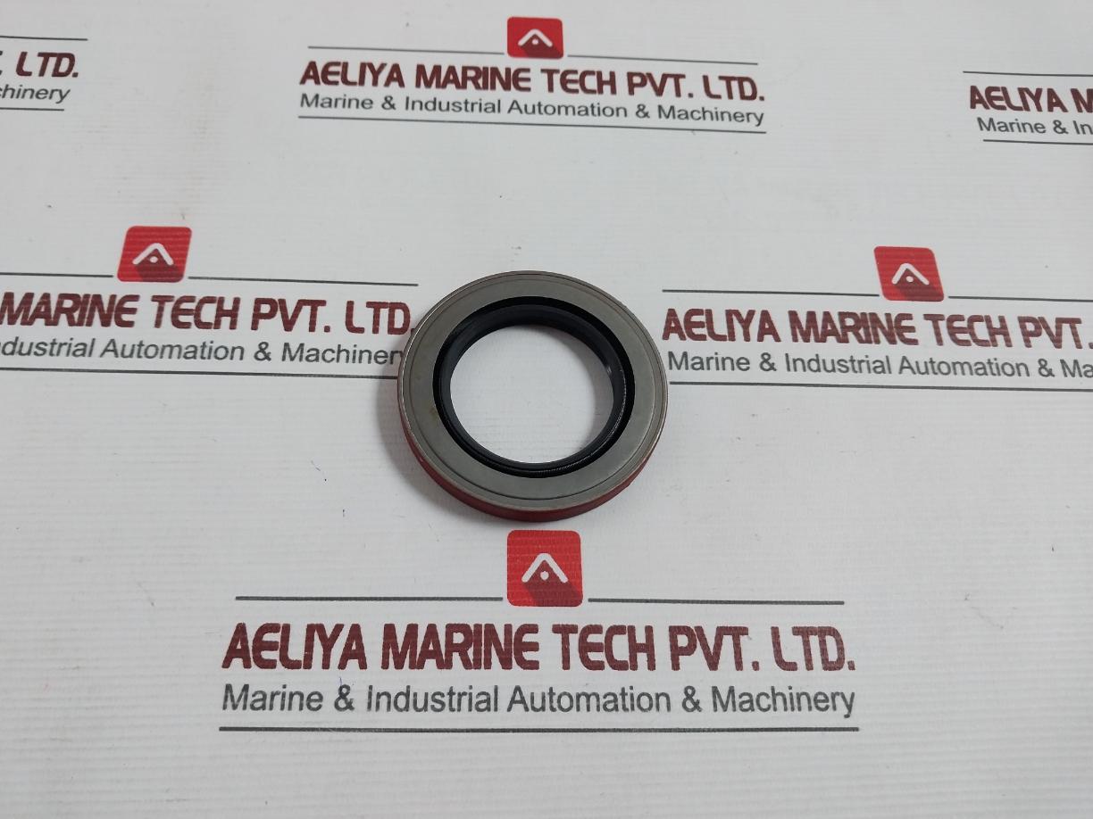 National 413469 Oil/Grease Seal