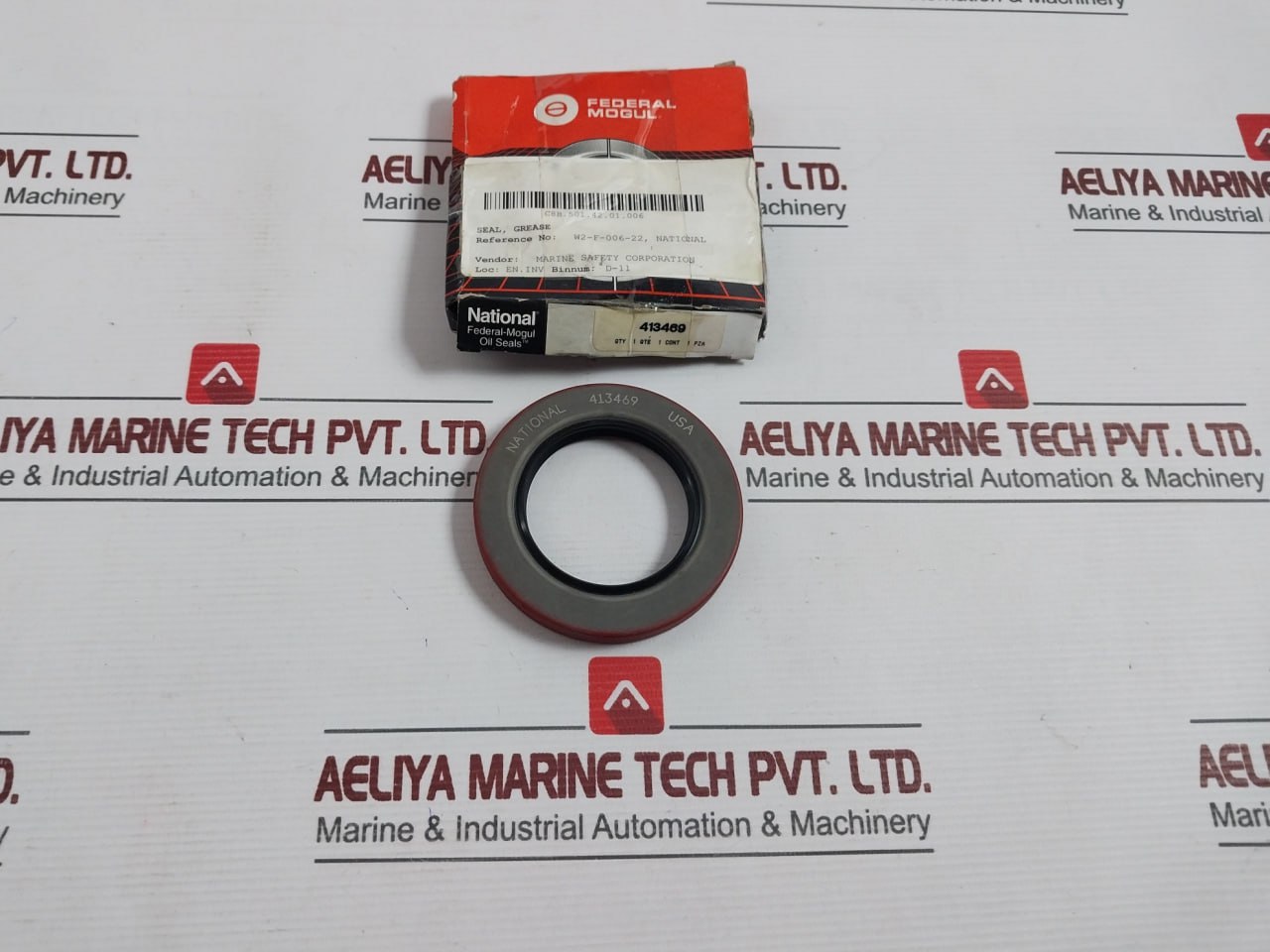 National 413469 Oil/Grease Seal