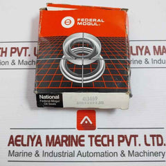 National 413469 Oil Seal