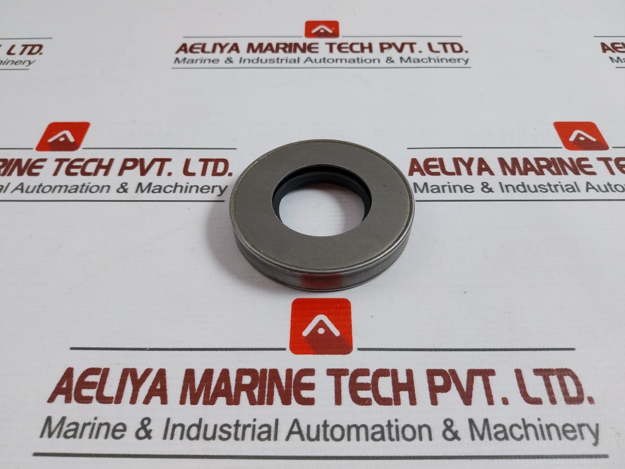 National 451235 Oil Seal