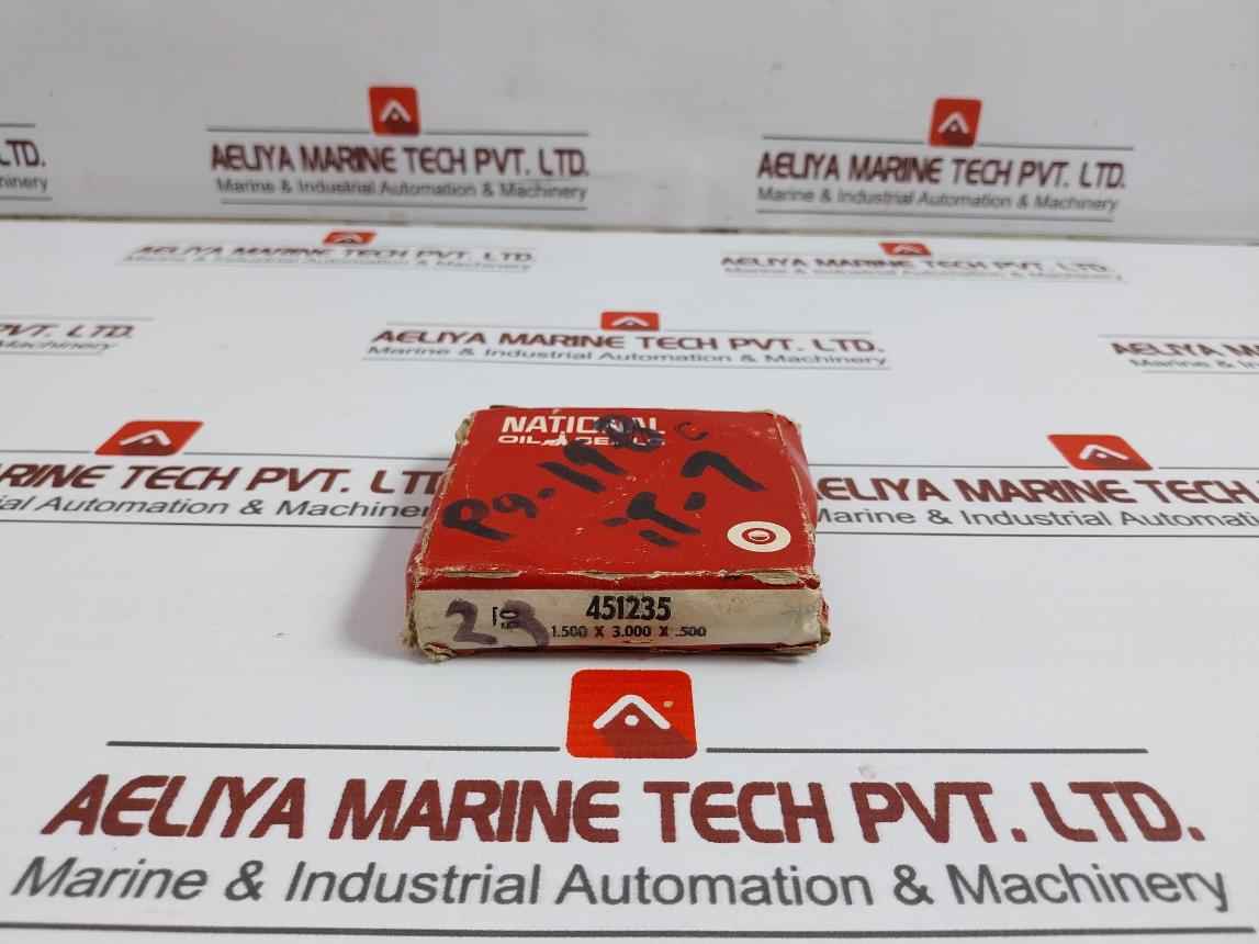 National 451235 Oil Seal