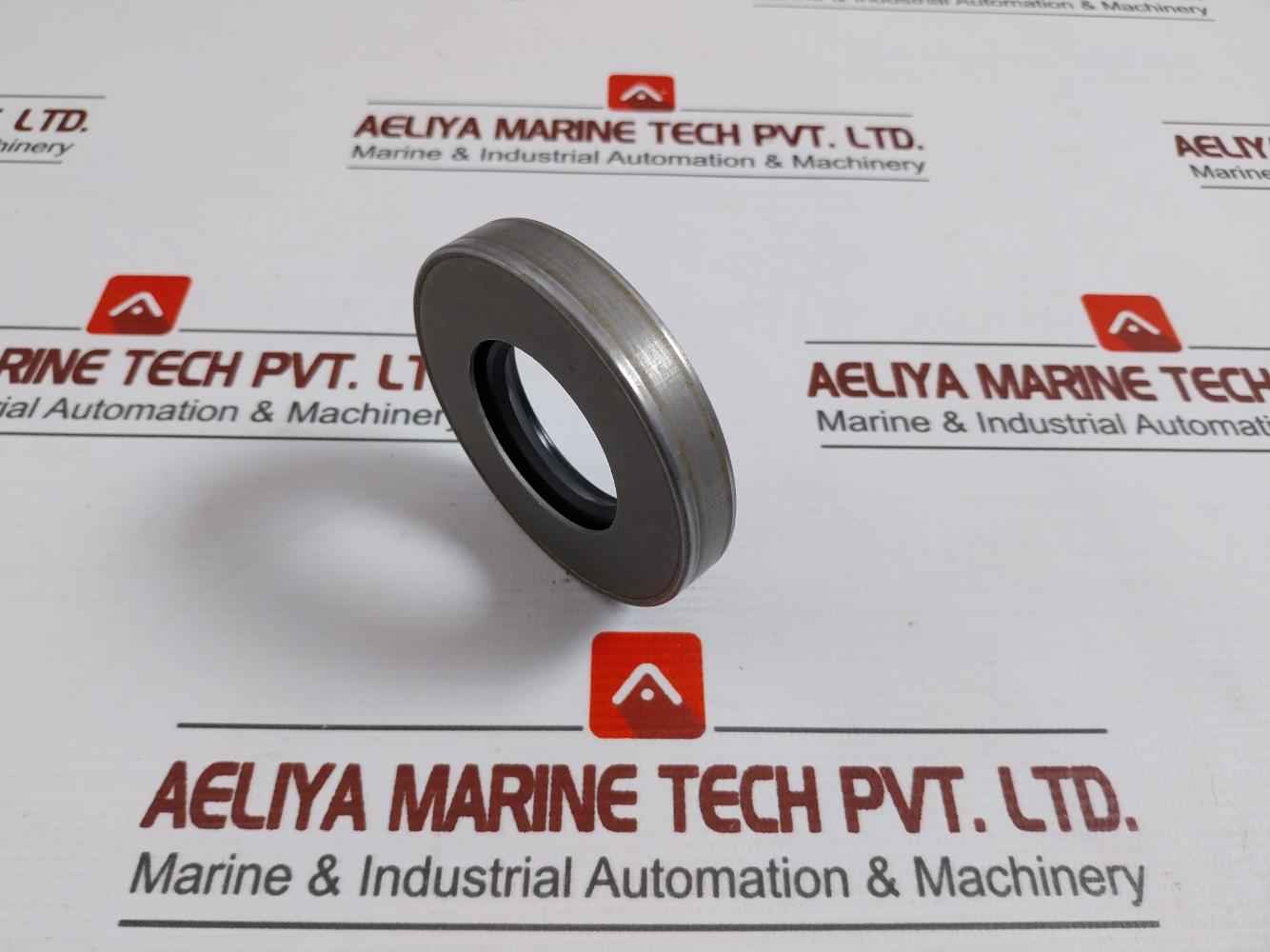 National 451235 Oil Seal
