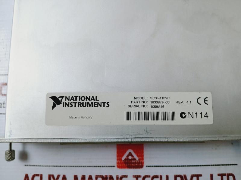 National Instruments Scxi-1000 Chassis 181445L-31 Rev: 4.0 65Va 47-63Hz 240Vac