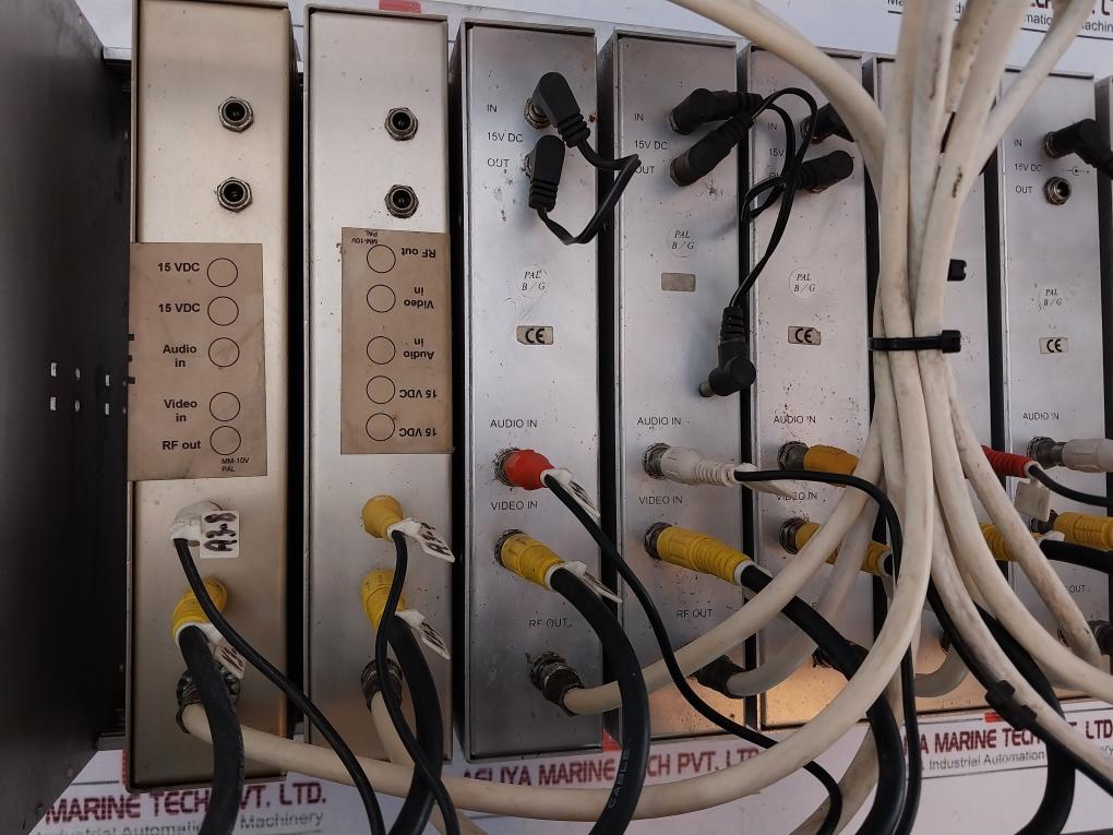 Naval Mm-750 Tv Modulator 15 Vdc