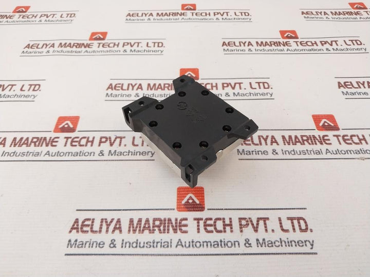 Naval Sp4F 4-way Marine Tv-radio Splitter 0.1-1000 Mhz