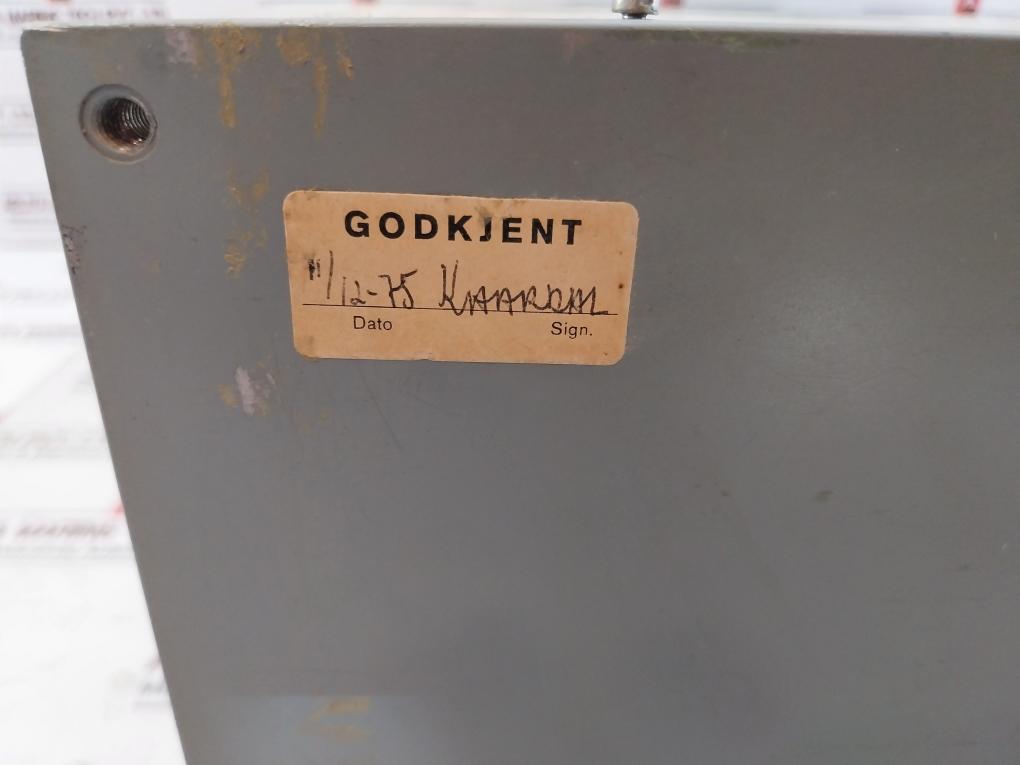 Nebb Nu 003Na Analog Power Supply