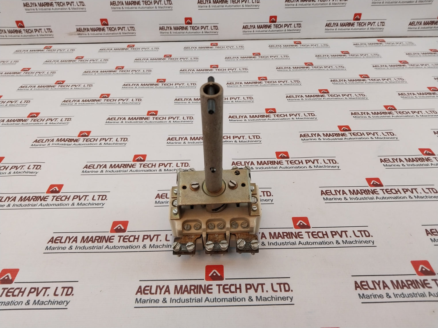 Nebb Skien 125A 500V Thermostat Bdbk