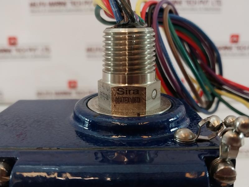 Neo-dyn 142P 142P82Cc6418 Adjustable Pressure Switch 0.5-5 Psi Ip66 057-0771