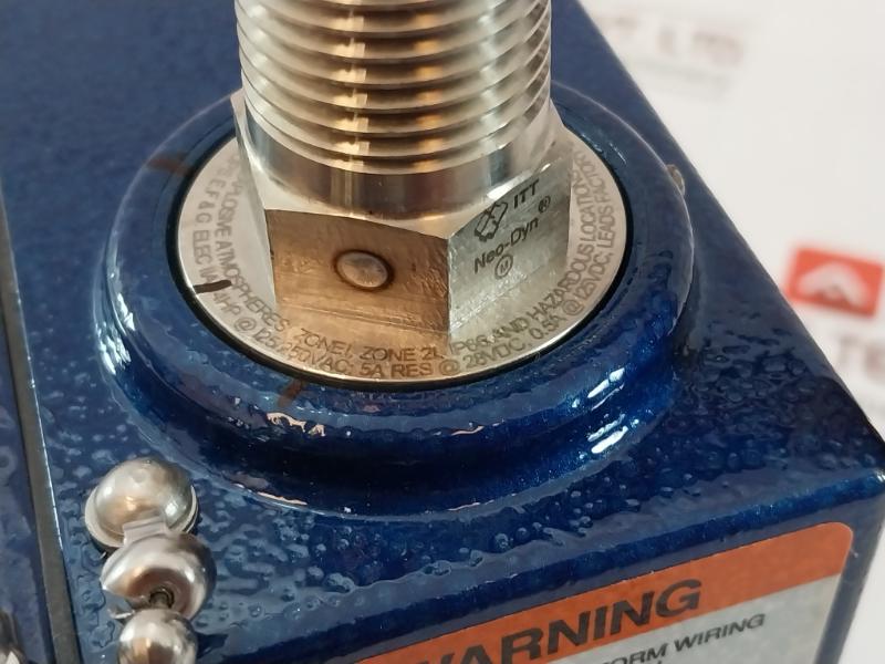 Neo-dyn 142P 142P82Cc6418 Adjustable Pressure Switch 0.5-5 Psi Ip66 057-0771