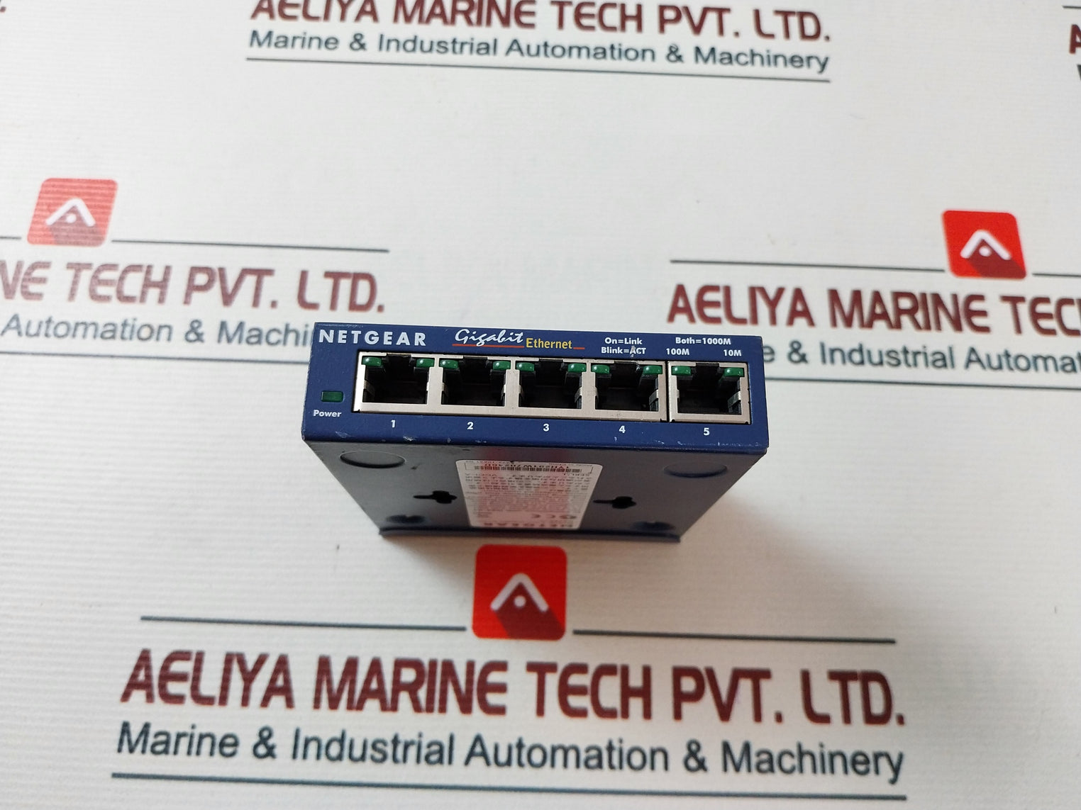 Netgear Gs105 Prosafe 5 Port Gigabit Switch