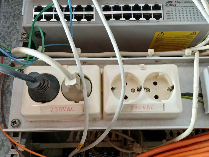 Network Distribution Unit L362100930 Brand Kongsberg Ndu 16F1, 220 Vac, 50/60Hz