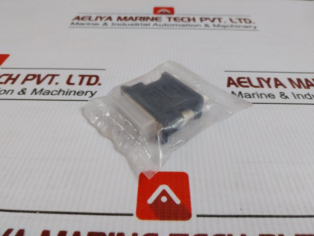 New Condition 2215-20236-001 Female Connector Adapter