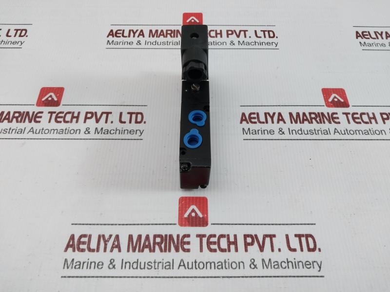 New Condition Single Solenoid Valve Ac110V Airmax 4V210-08