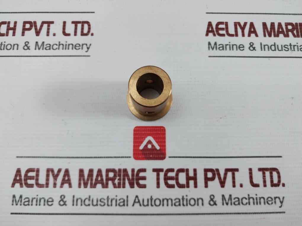 New Valve Bushing Lower Oil Plate For Pump Main Feed 17105 X82