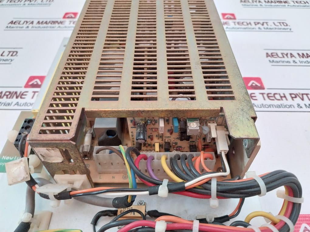 Newlyme A3/6111 Power Supply