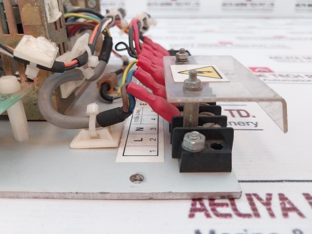 Newlyme A3/6111 Power Supply