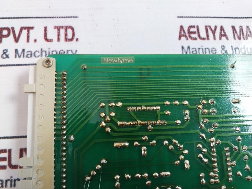 Newlyme Mc2Rt8-a00 Printed Circuit Board