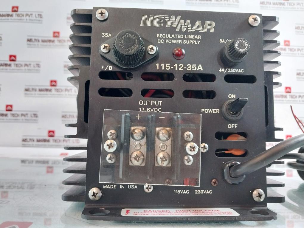 Newmar 115-12-35a Regulated Linear Dc Power Supply