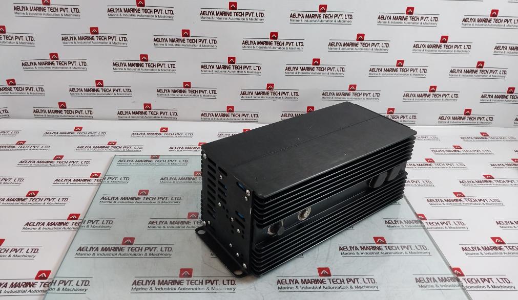 Newmar 115-12-35a Regulated Linear Dc Power Supply