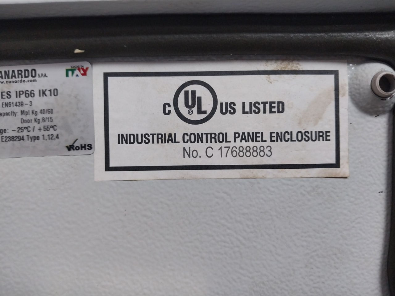 Newtronic 5620-0040 Feed Air Temperature Switch Es Ip66 Ik10 254/440V 3,5Kw