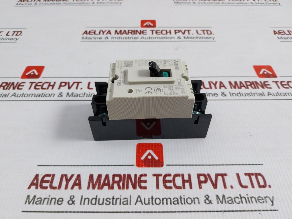 Nf30-cs Mitsubishi Electric Ac220V 50/60Hz 2P Nf Circuit Breaker