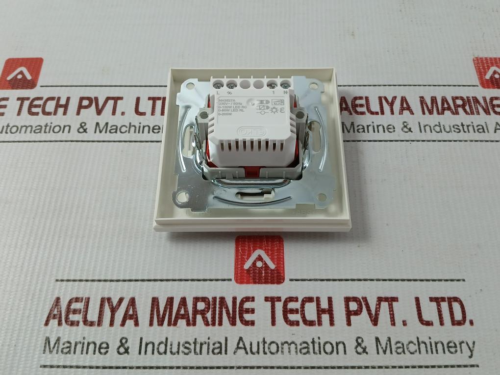 Nh3527A-Smartmove-Multiwire-Dimmer-Push-230V-50Hz-0-200W-Elko-209079-6
