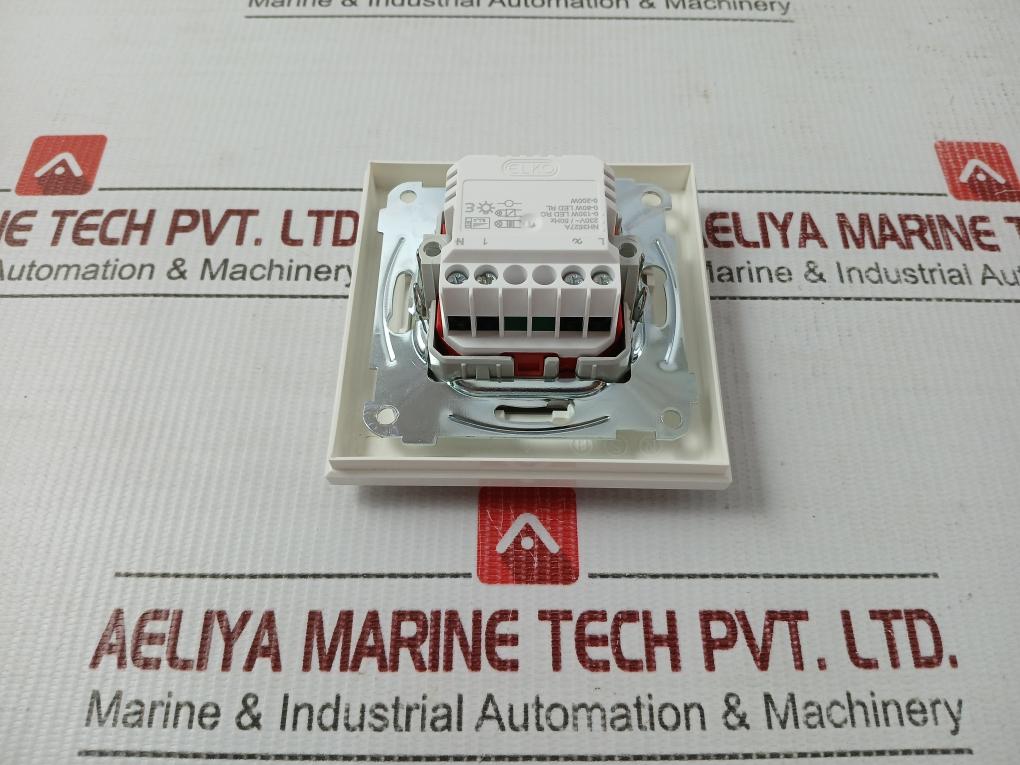 Nh3527A-Smartmove-Multiwire-Dimmer-Push-230V-50Hz-0-200W-Elko-209079-8
