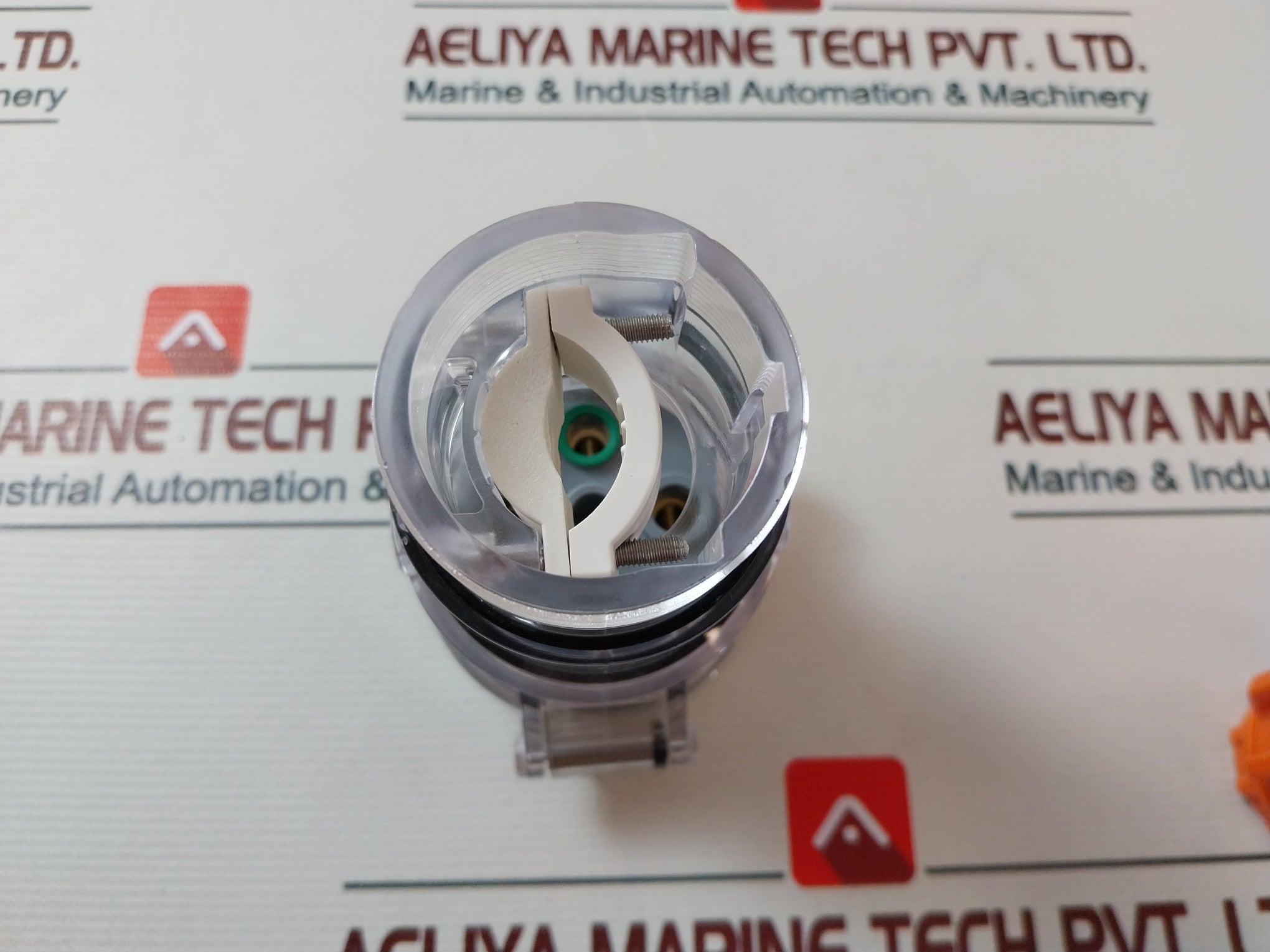 Nhp Isoex332P Extension Socket 32A 250 Vac