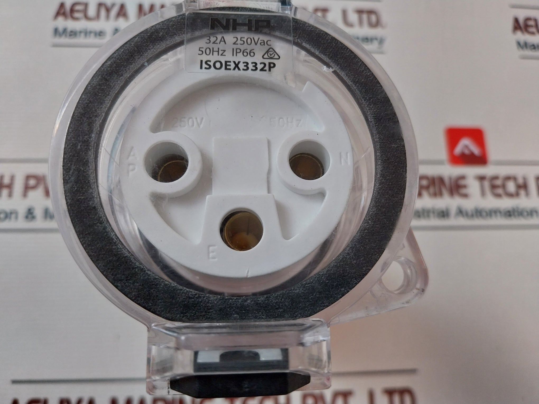 Nhp Isoex332P Extension Socket 32A 250 Vac