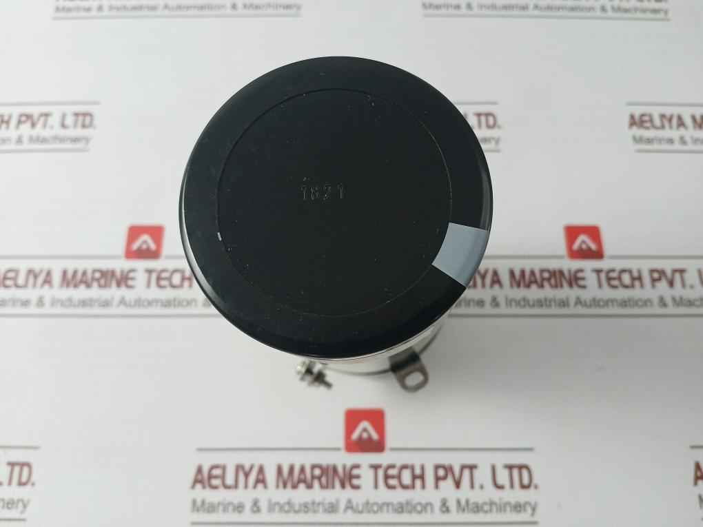 Nichicon Ce 105°C Electrolytic Capacitor With Screw Terminal 400V