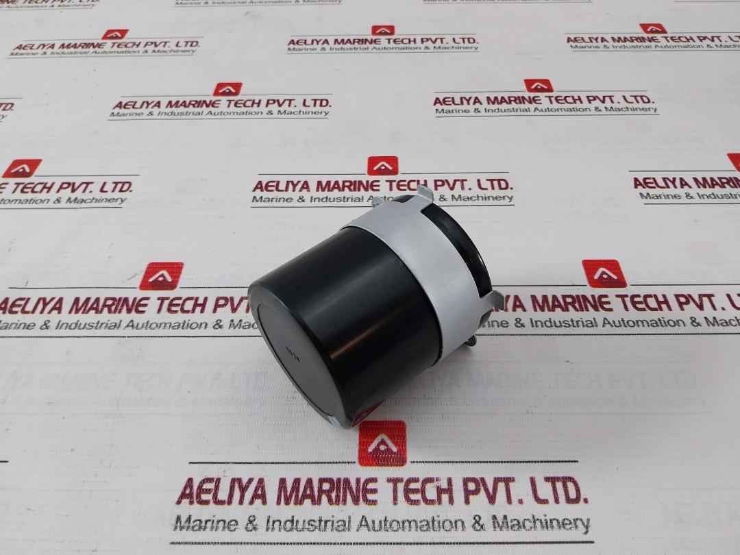 Nichicon Ce 85˚C Electrolytic Capacitor 400V