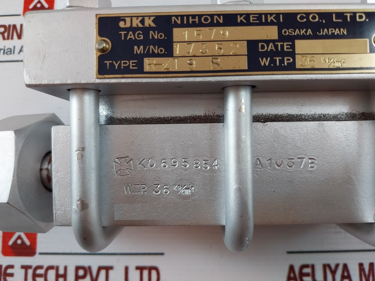 Nihon Keiki R-zt 9 B Steam Level Gauge