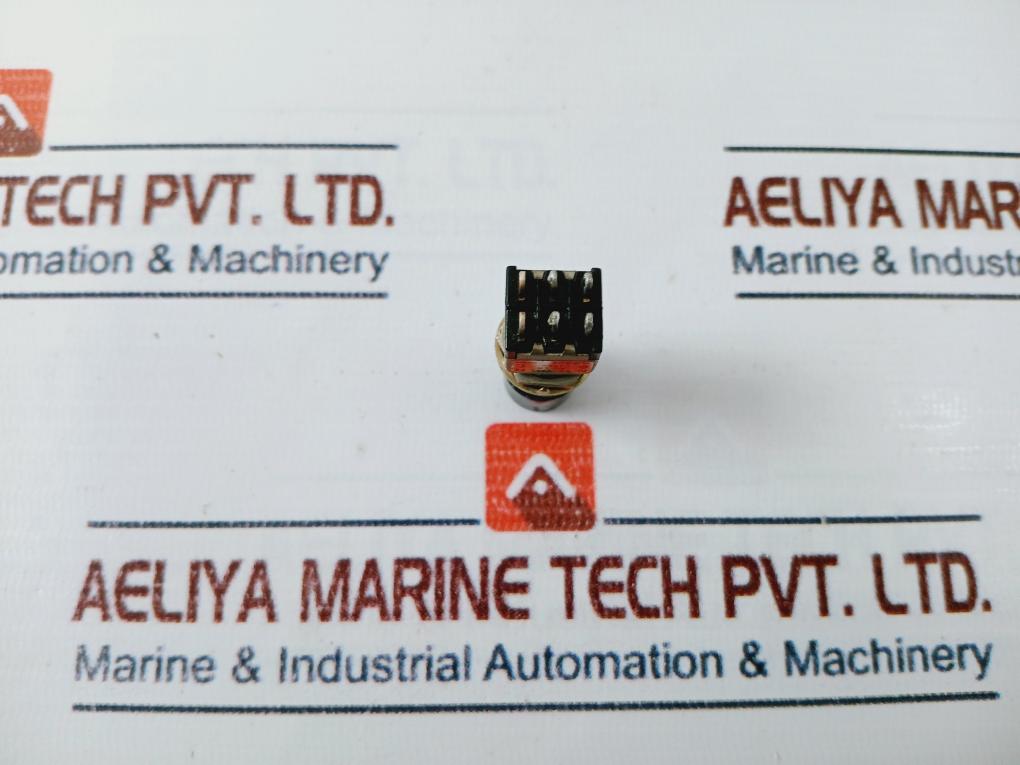 Nikkai Sb-2241 Miniature Push Button Switch Ac 5A 125V