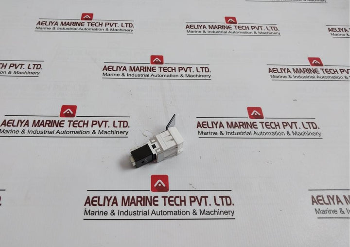 Nippon Denyo 802 Lock Switch 802a-2ghm0-11rg2x