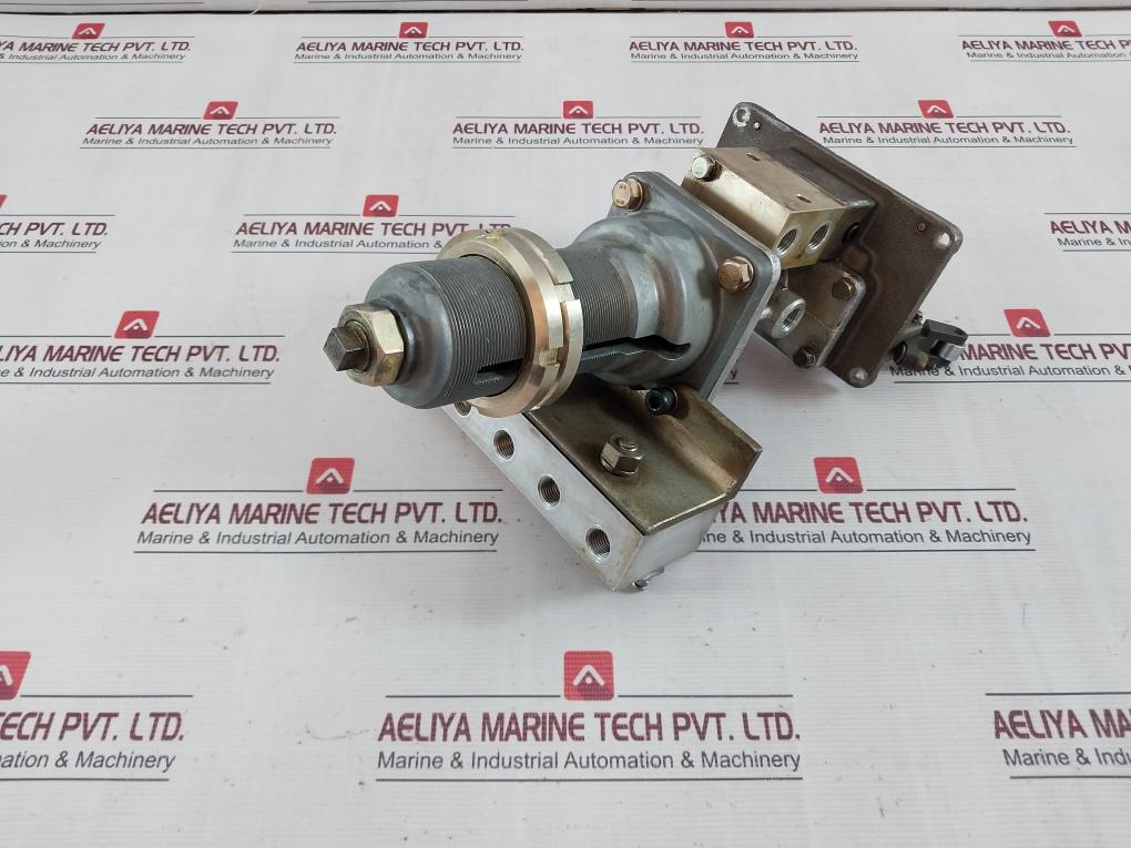 Nippon Grb-314 Mf Reversing Gear Control Valve Assembly Main Engine