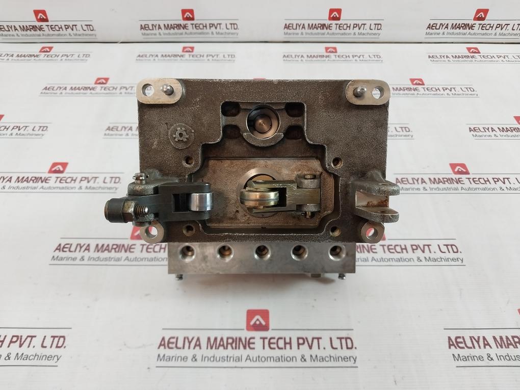 Nippon Grb-314 Mf Reversing Gear Control Valve Assembly Main Engine