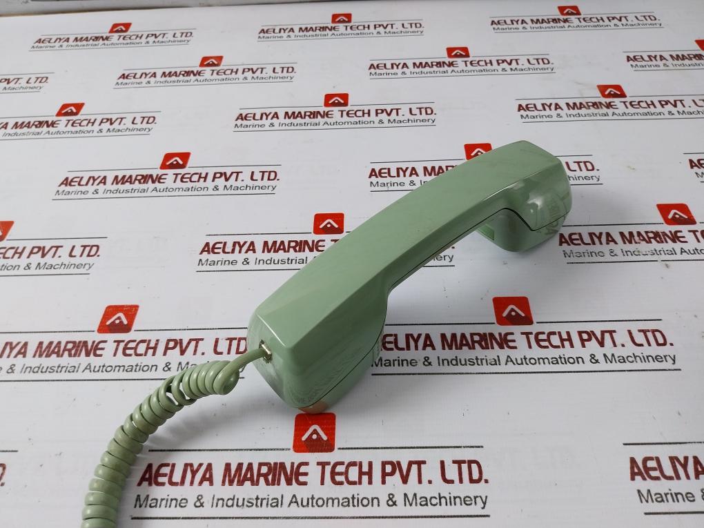 Nippon Hakuyo Oda-1980-1 Waterproof Built In Type Portable Telephone Q92-0002-0