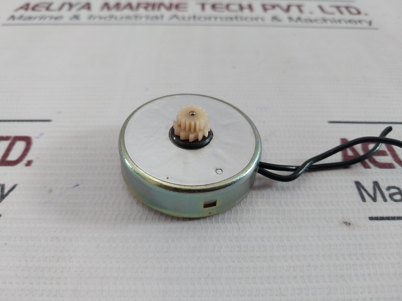 Nippon Ptm-24B Synchronous Motor 100V 50/60 Hz V.A1