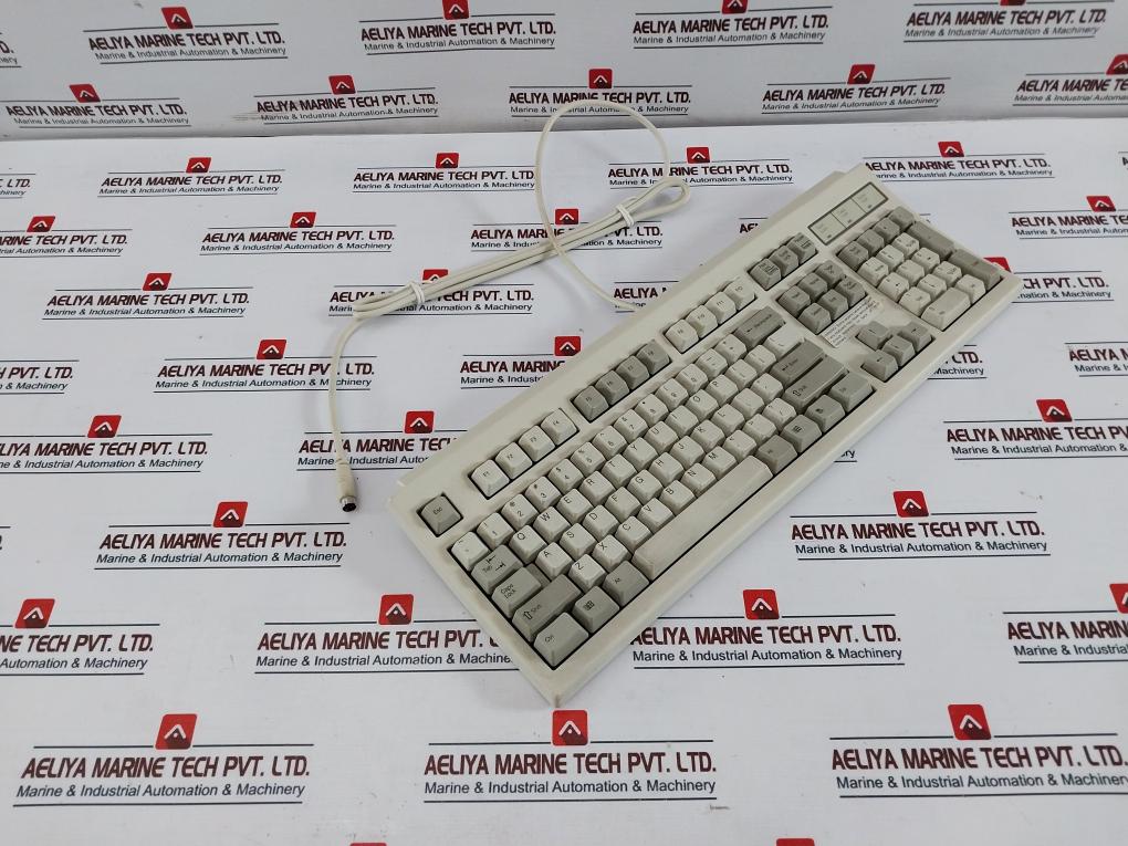 Nmb Rt6856tw Mechanical Keyboard Aq6-cypressz15 121228-101 C