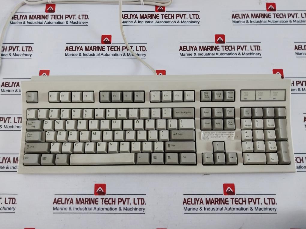 Nmb Rt6856tw Mechanical Keyboard Aq6-cypressz15 121228-101 C